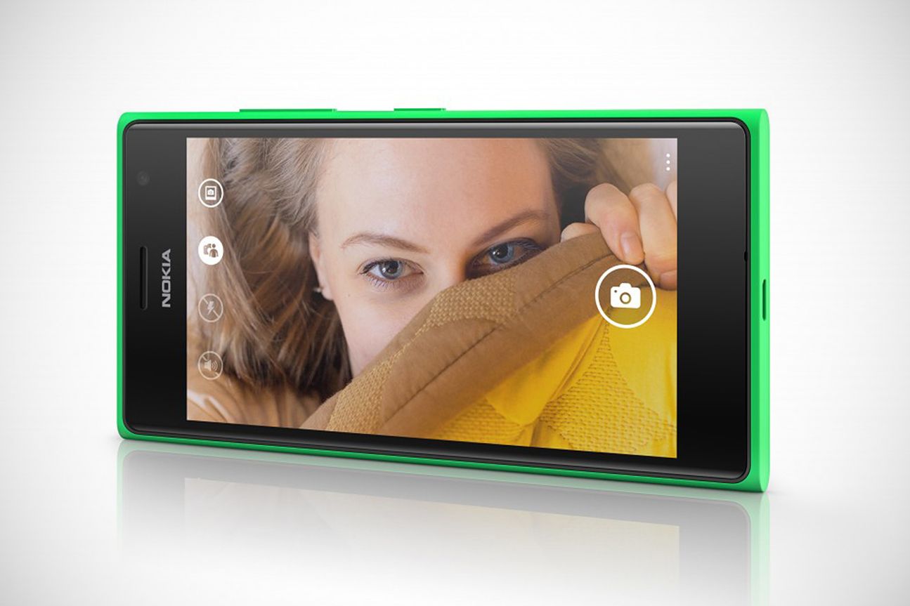 Nokia Lumia 730/735