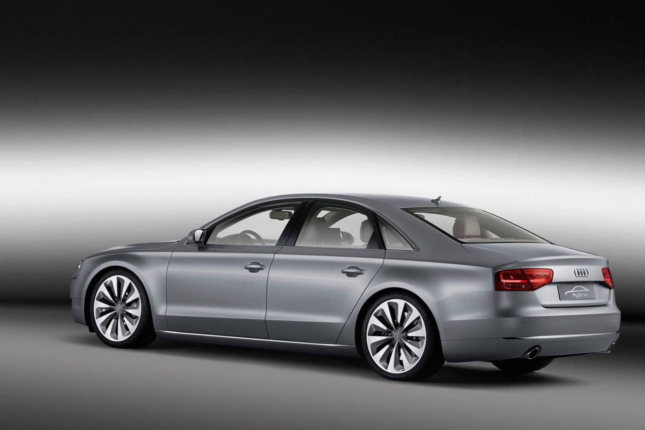 Audi A8 hybrid