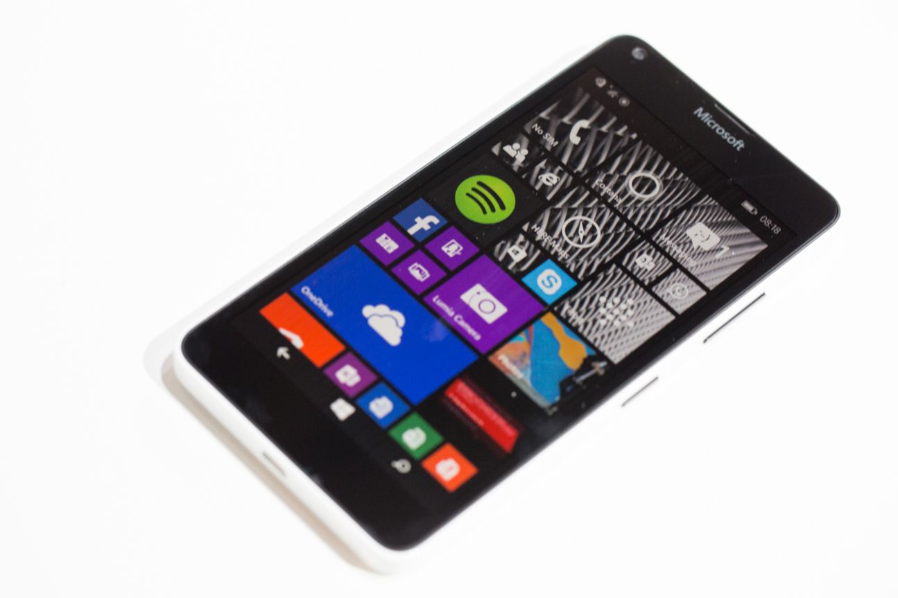 Lumia 640