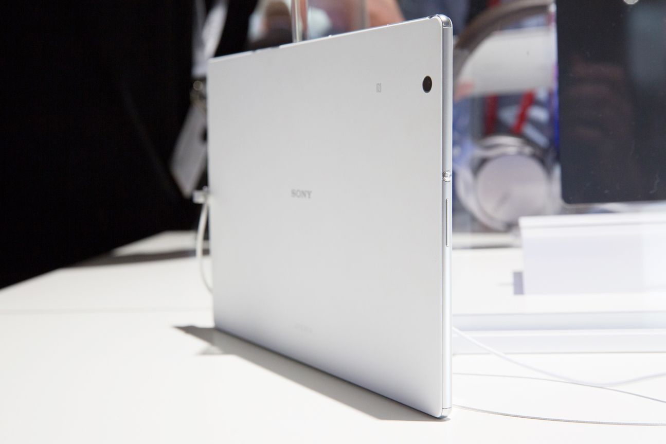 Sony Xperia Z4 Tablet