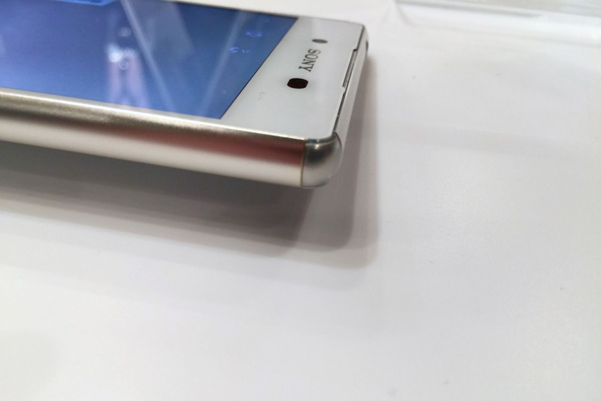 Sony Xperia Z3 vs. Xperia Z4