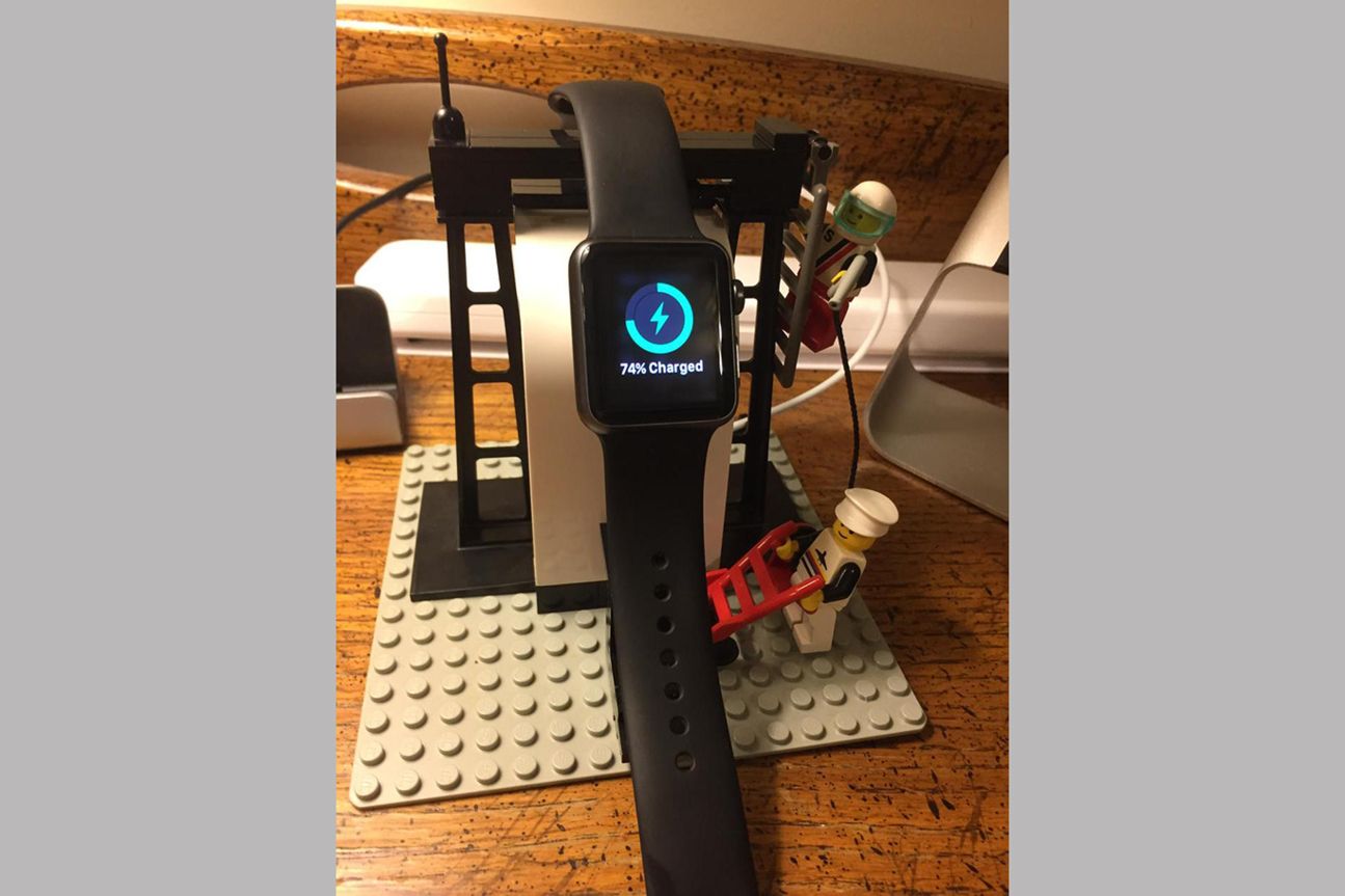 Apple Watch Stand Lego