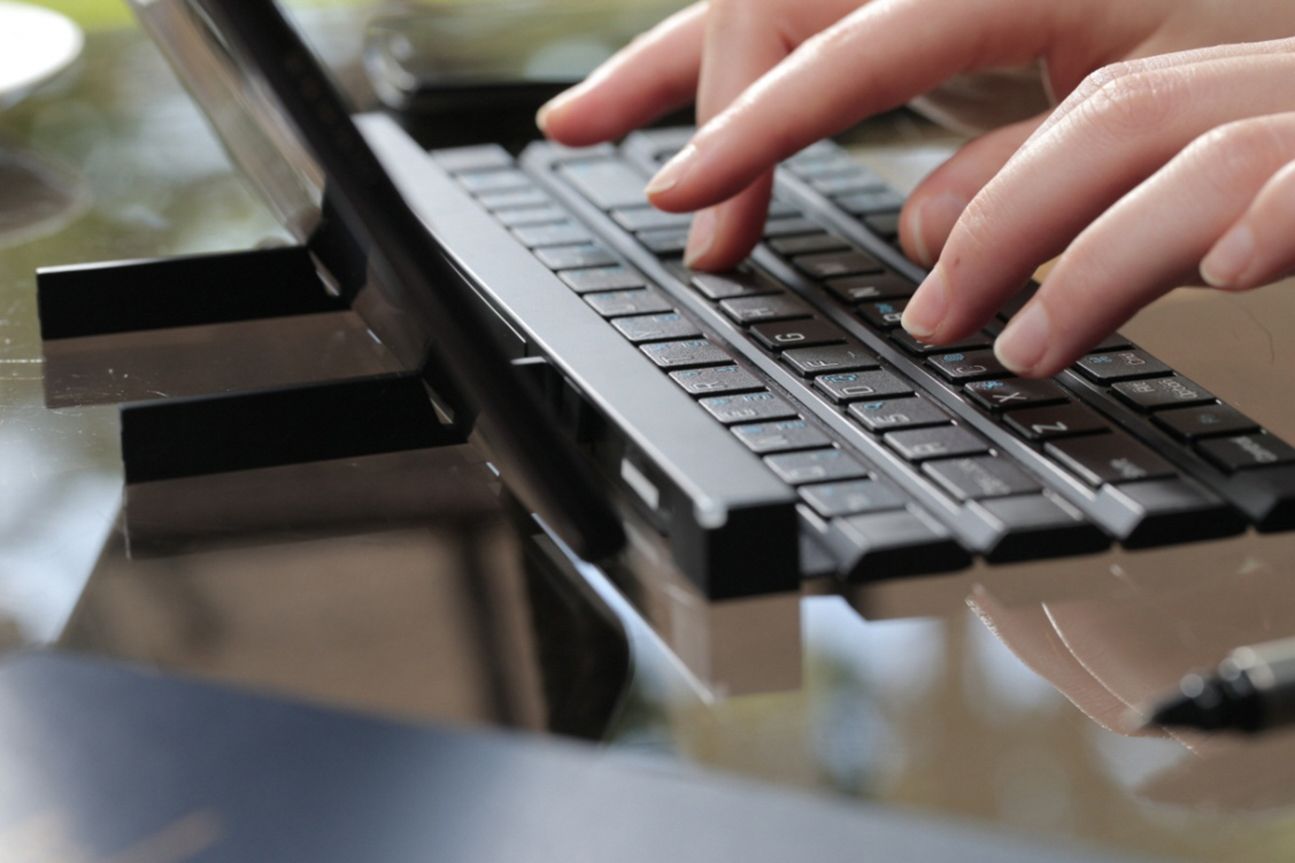 LG Rolly Keyboard