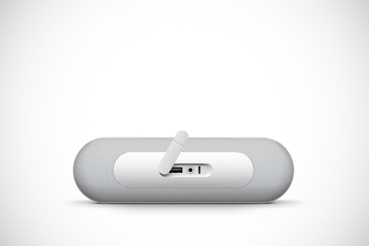 Beats Pill+