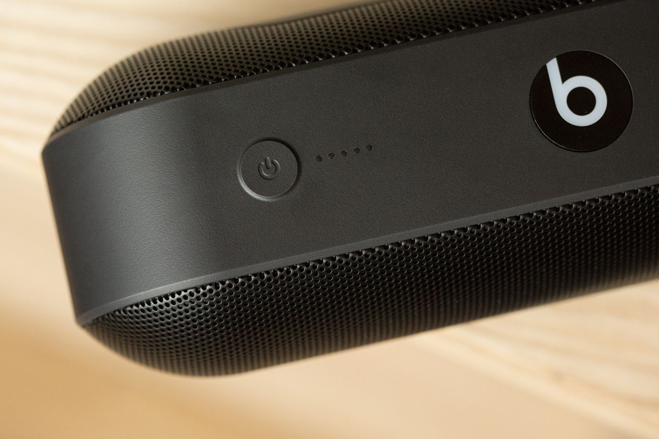 Beats Pill+