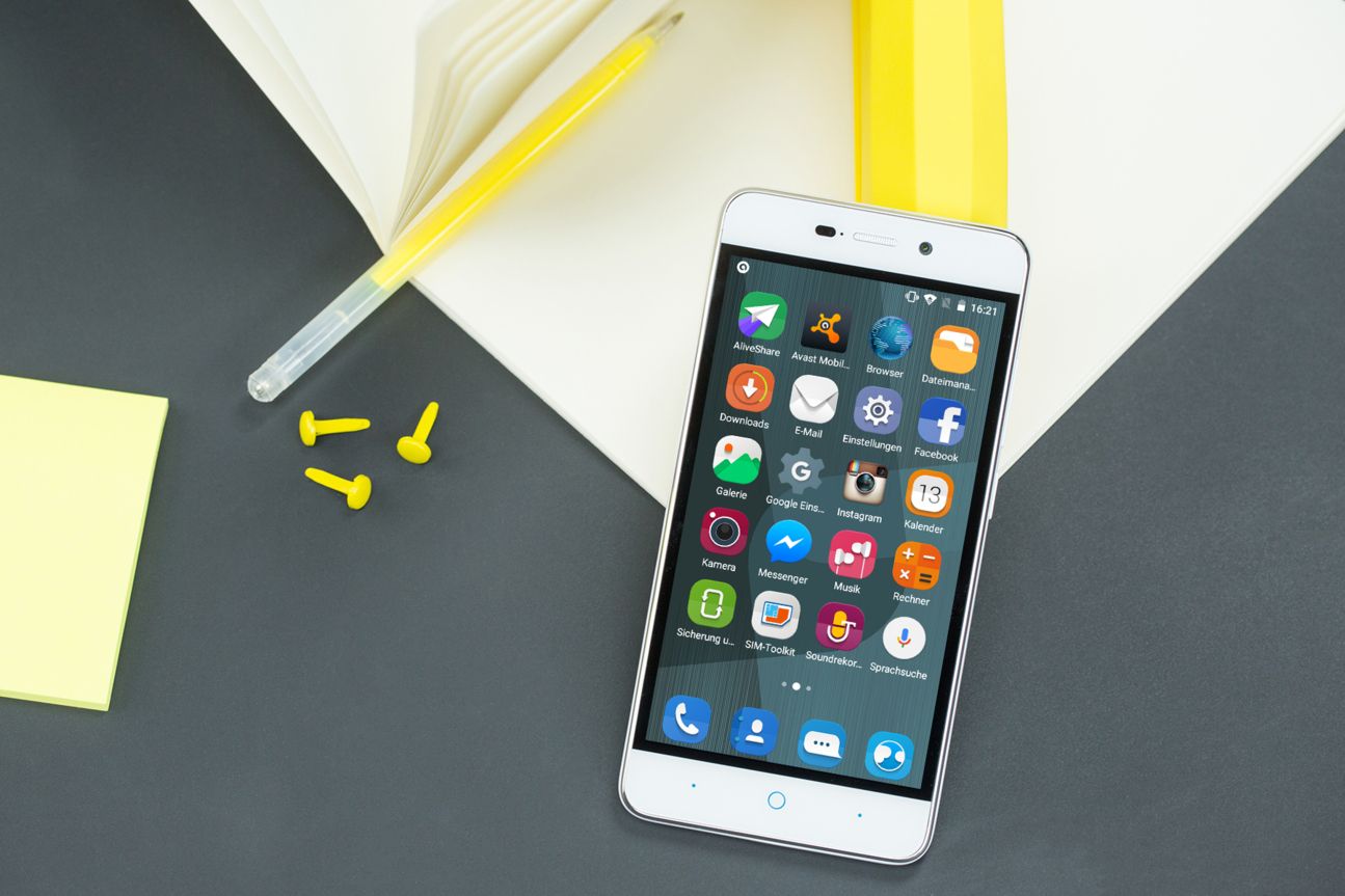 ZTE Blade A452