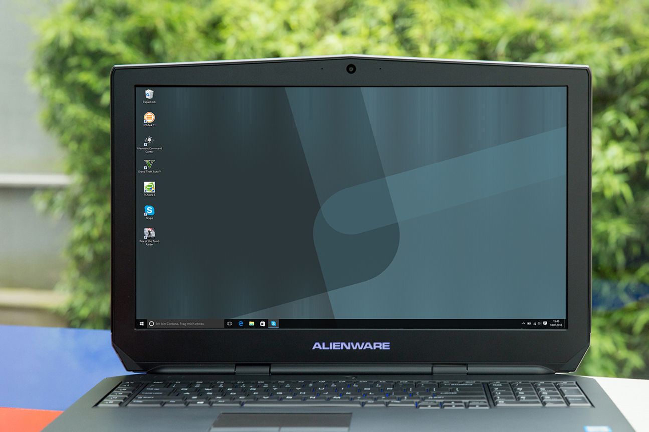 Alienware 17