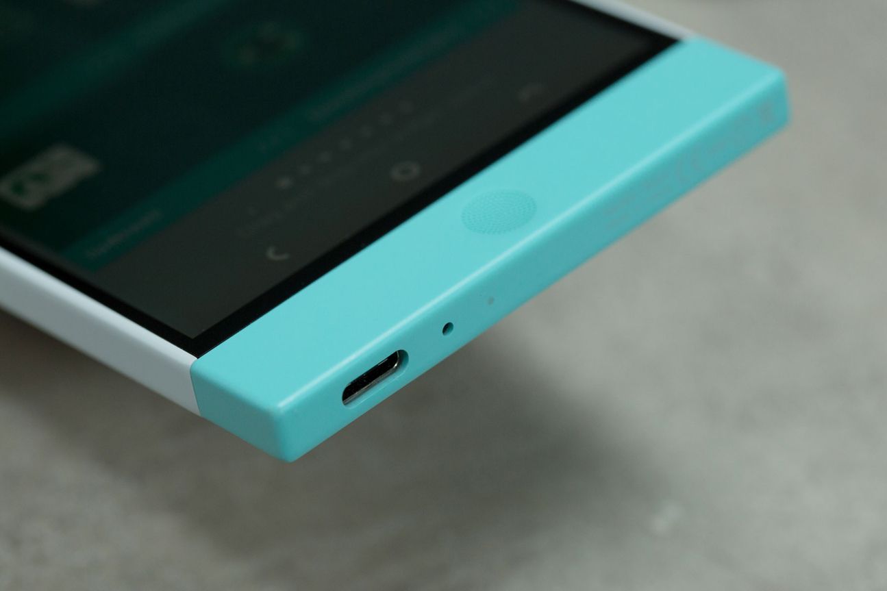 Nextbit-Robin-02