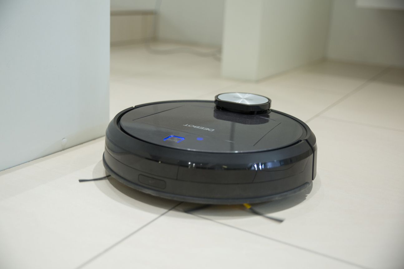 Ecovacs Deebot Putzroboter R95