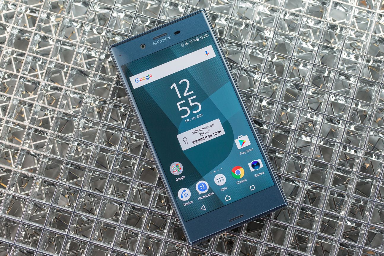 SONY Xperia XZ