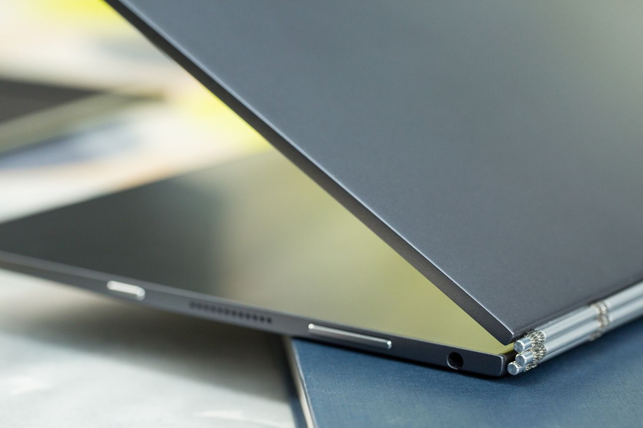 Lenovo Yoga Book