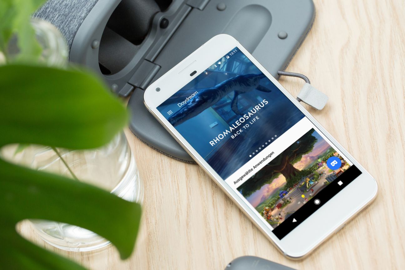 Google Daydream View