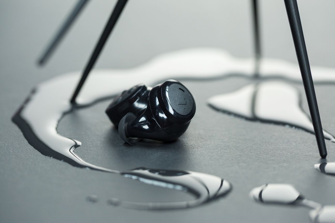 Bragi - The Headphone