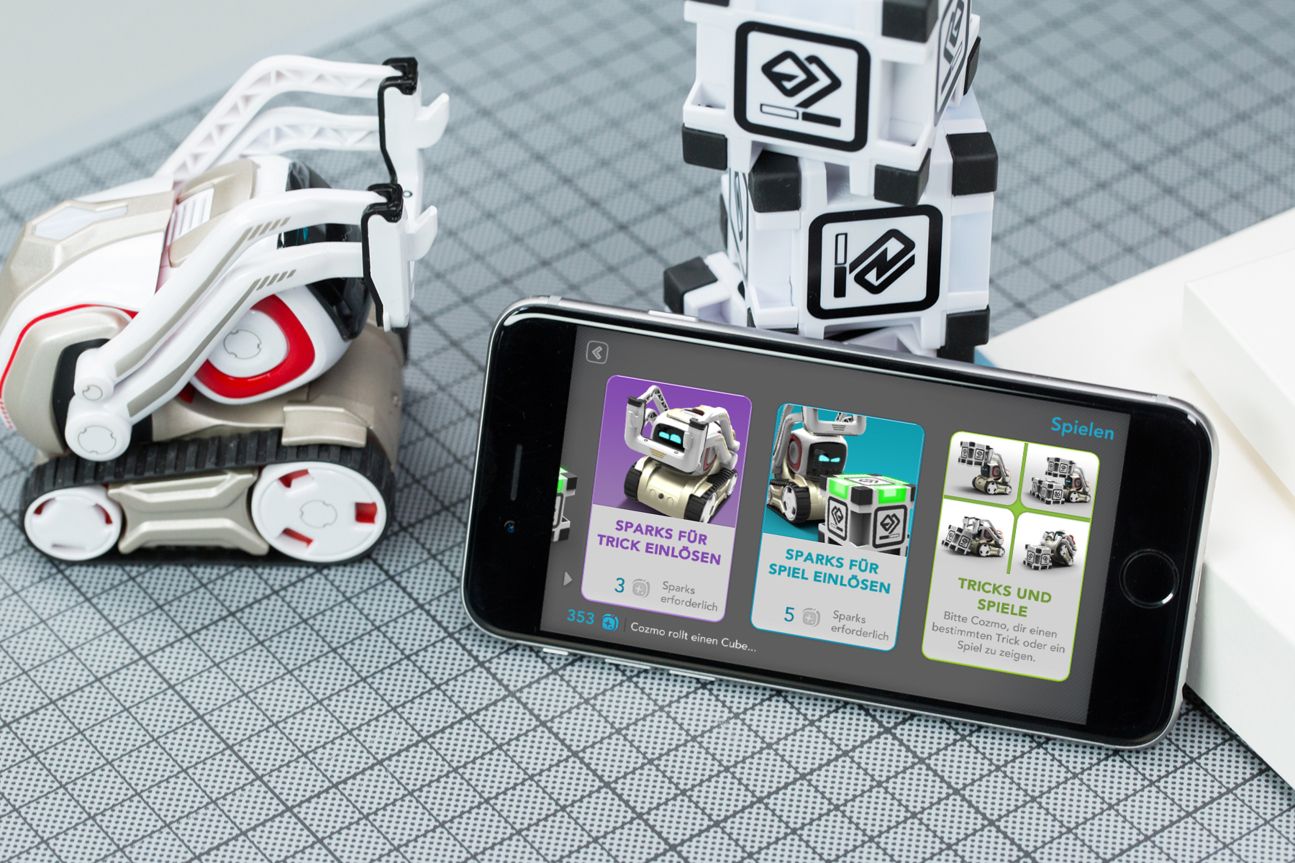 Anki Cozmo