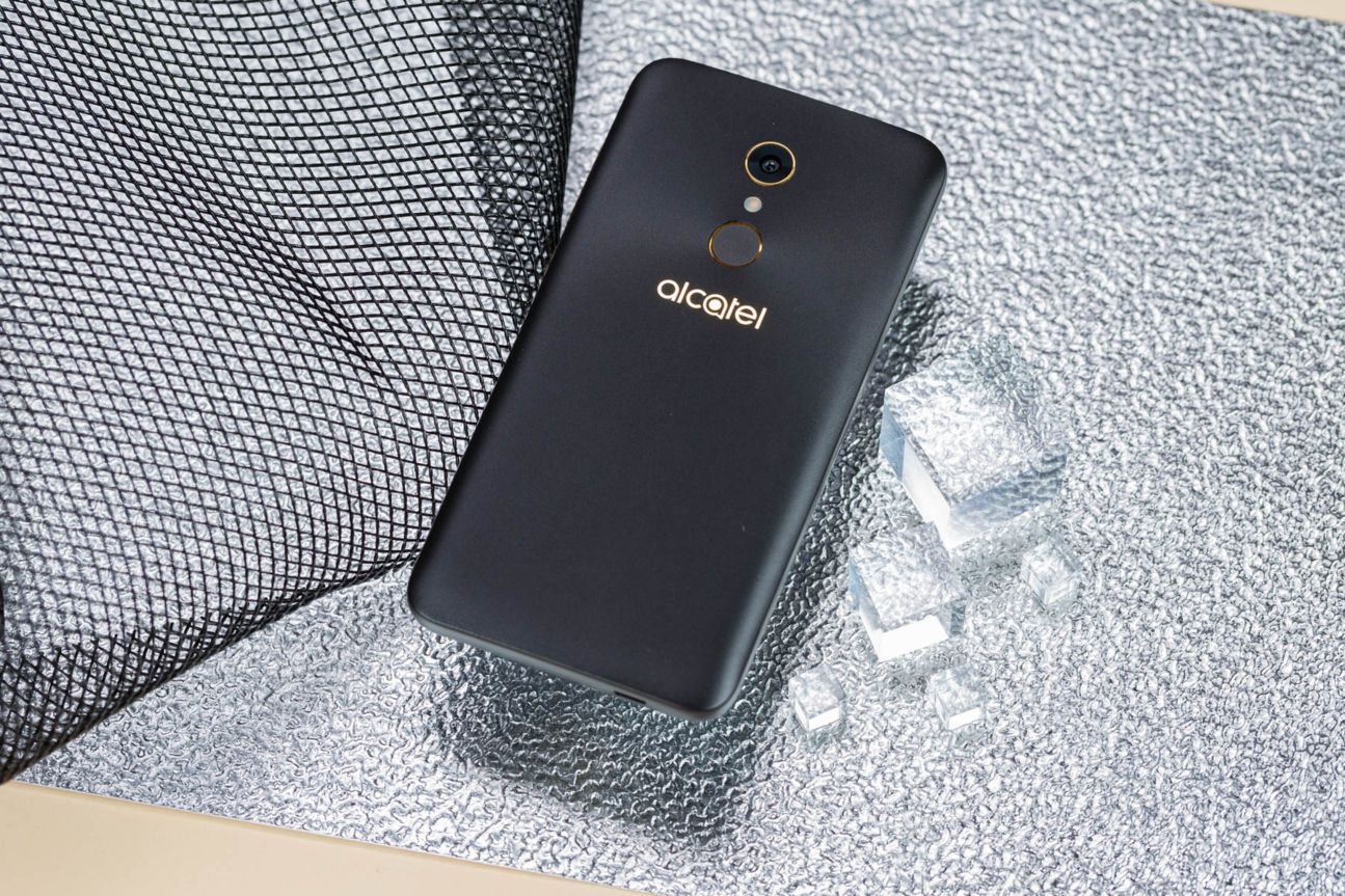 Alcatel A7