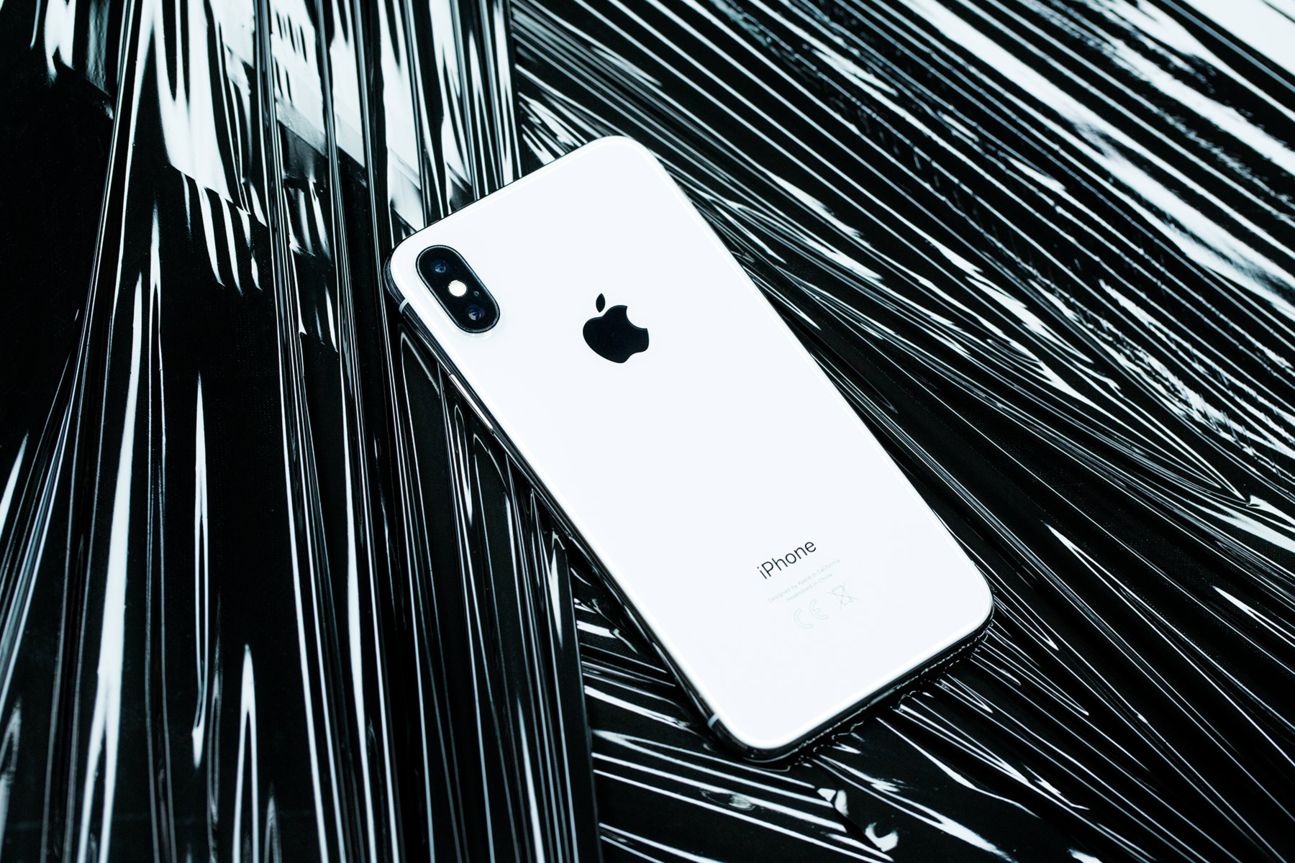 iPhone X