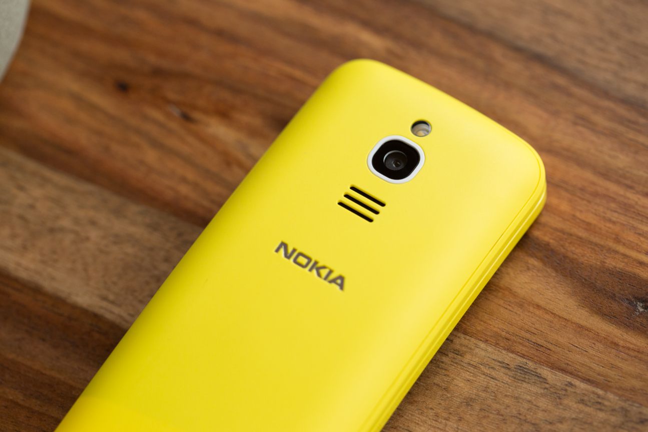 Nokia 8110 4G