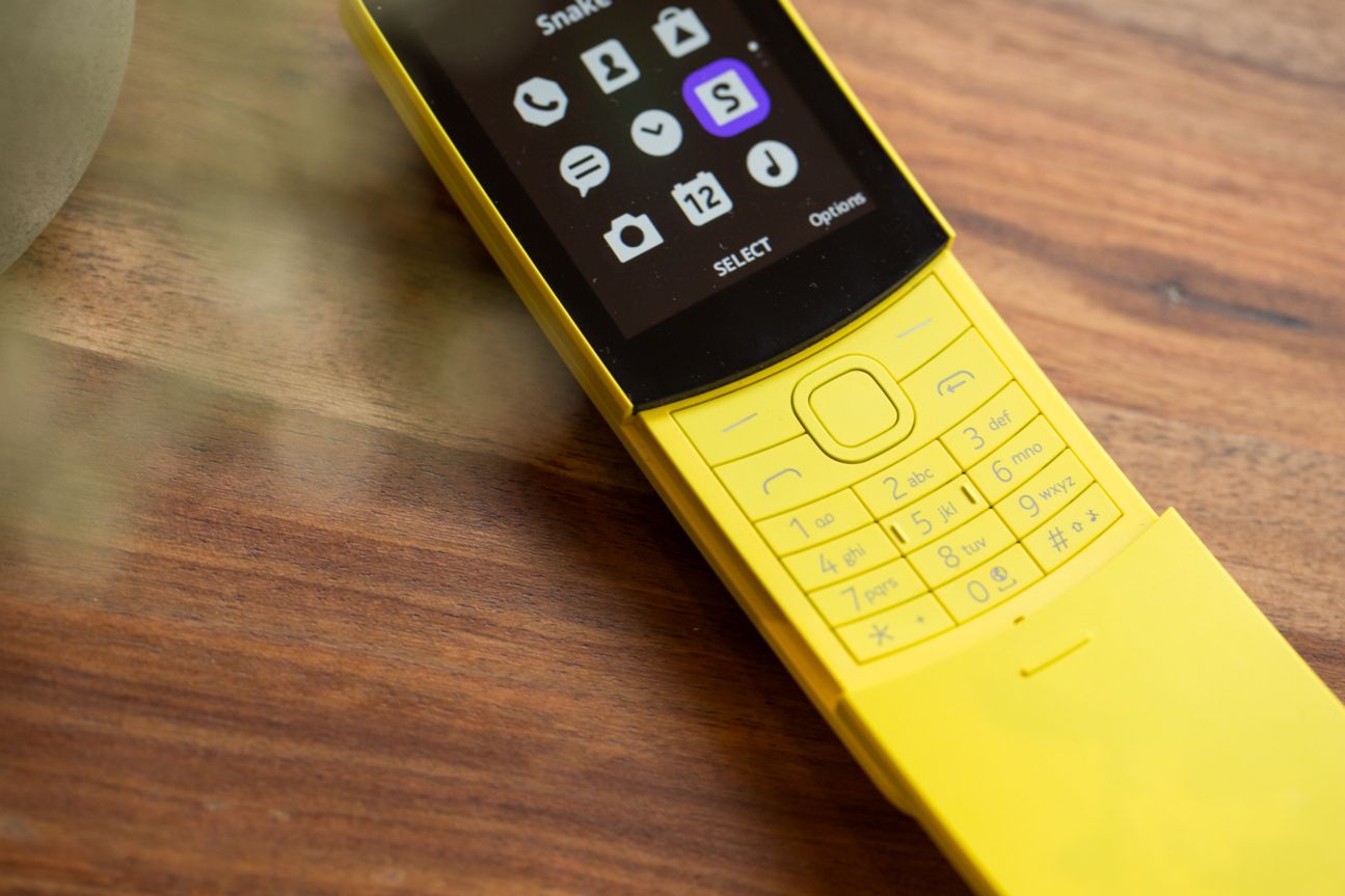 Nokia 8110 4G