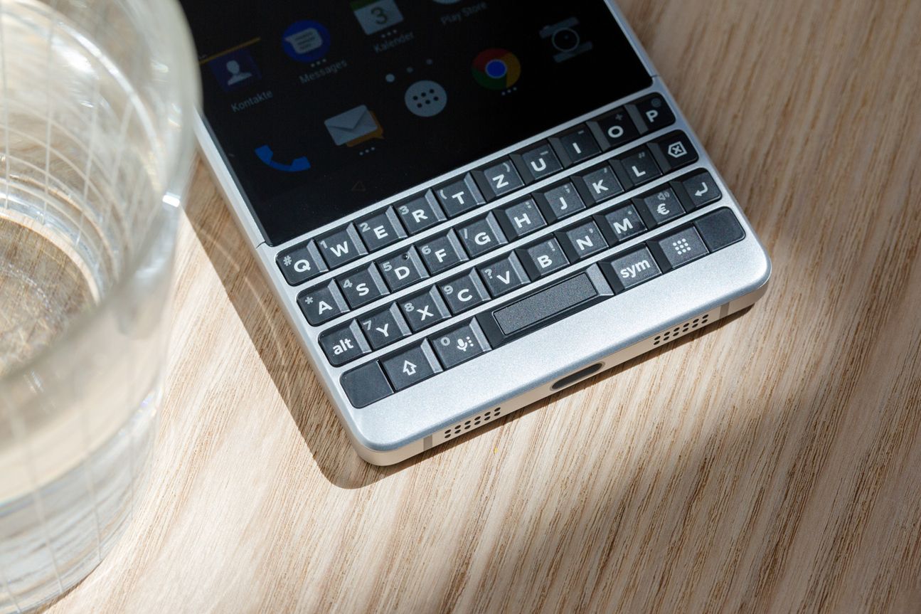 Blackberry Key 2