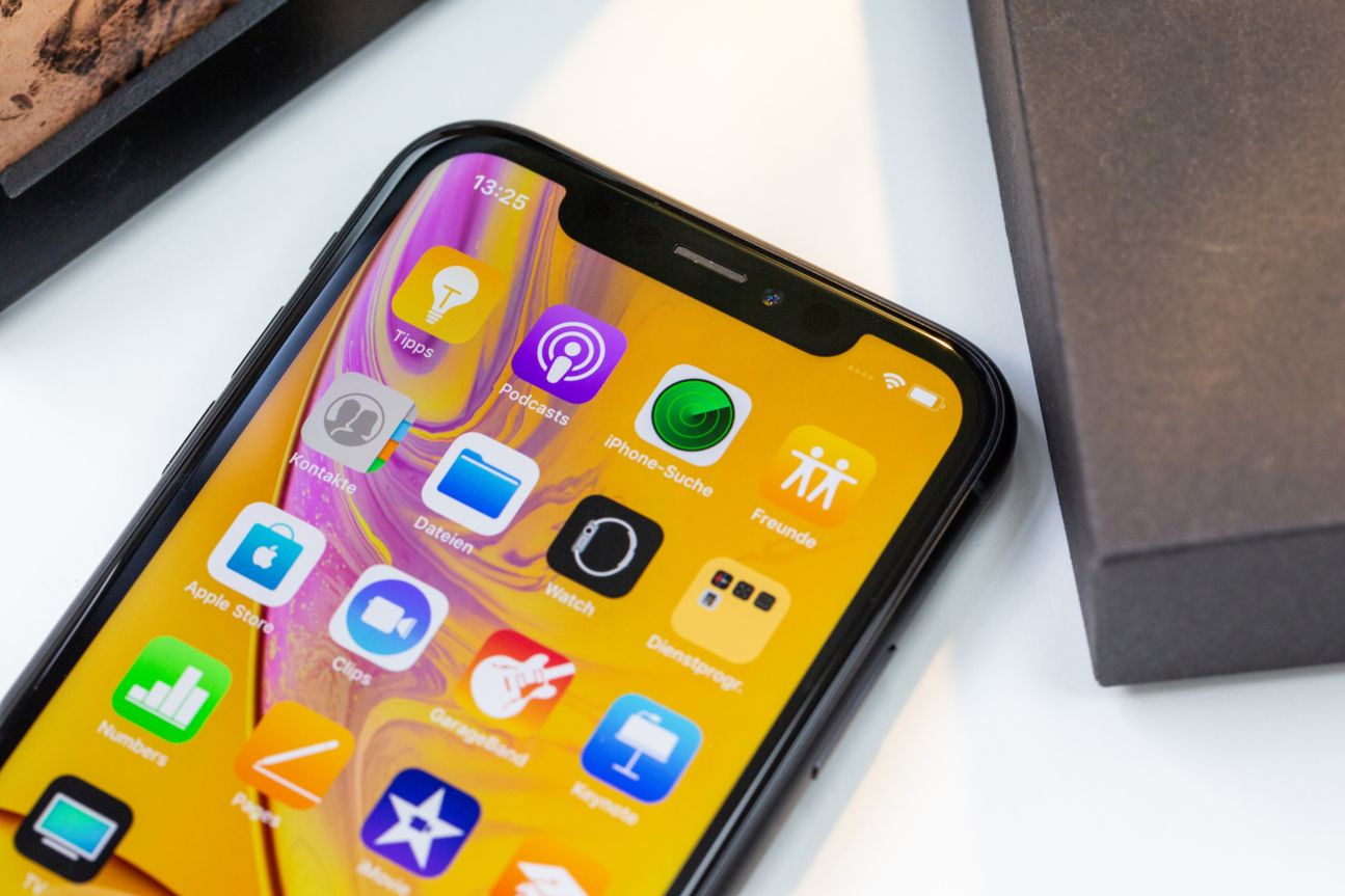 iPhone Xr Notch