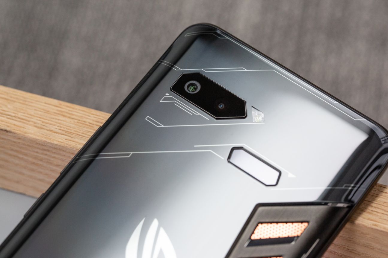 Asus ROG Phone: Nahaufnahme Hauptkamera und Fingerabdrucksensor