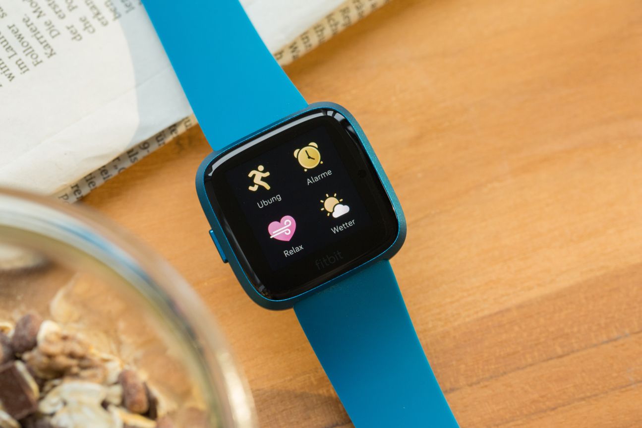 Fitbit Versa Lite