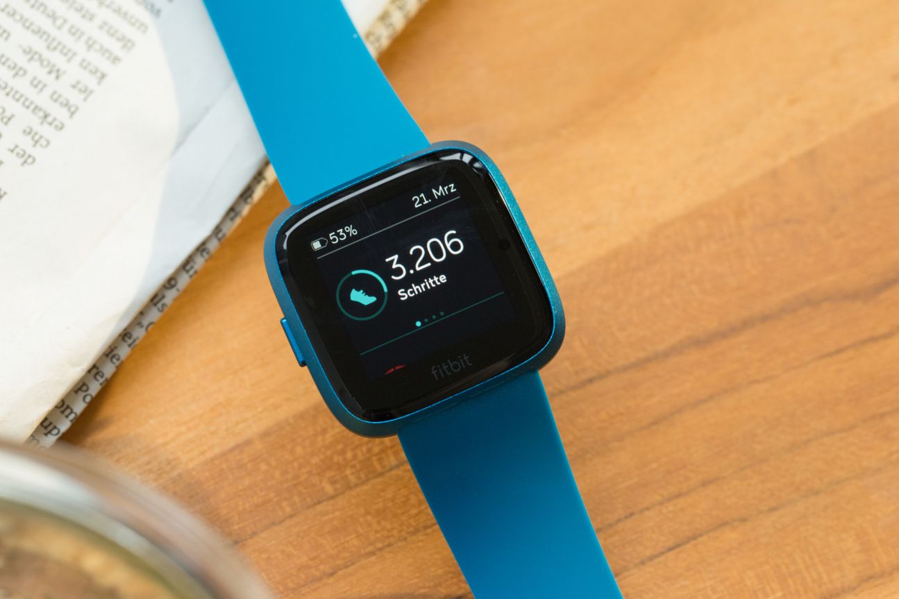 Fitbit Versa Lite