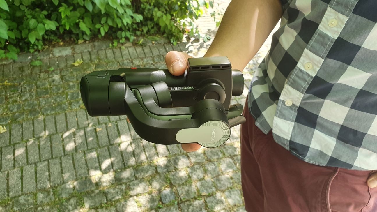 Smartphone-Gimbal MOZA Mini-S zusammengefaltet