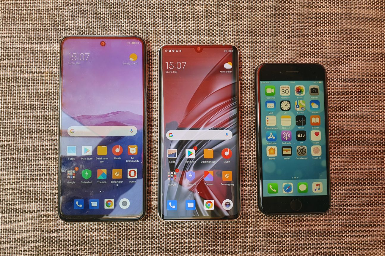 iPhone SE vs Xiaomi Mi Note 10 Lite Redmi Note 9 Pro