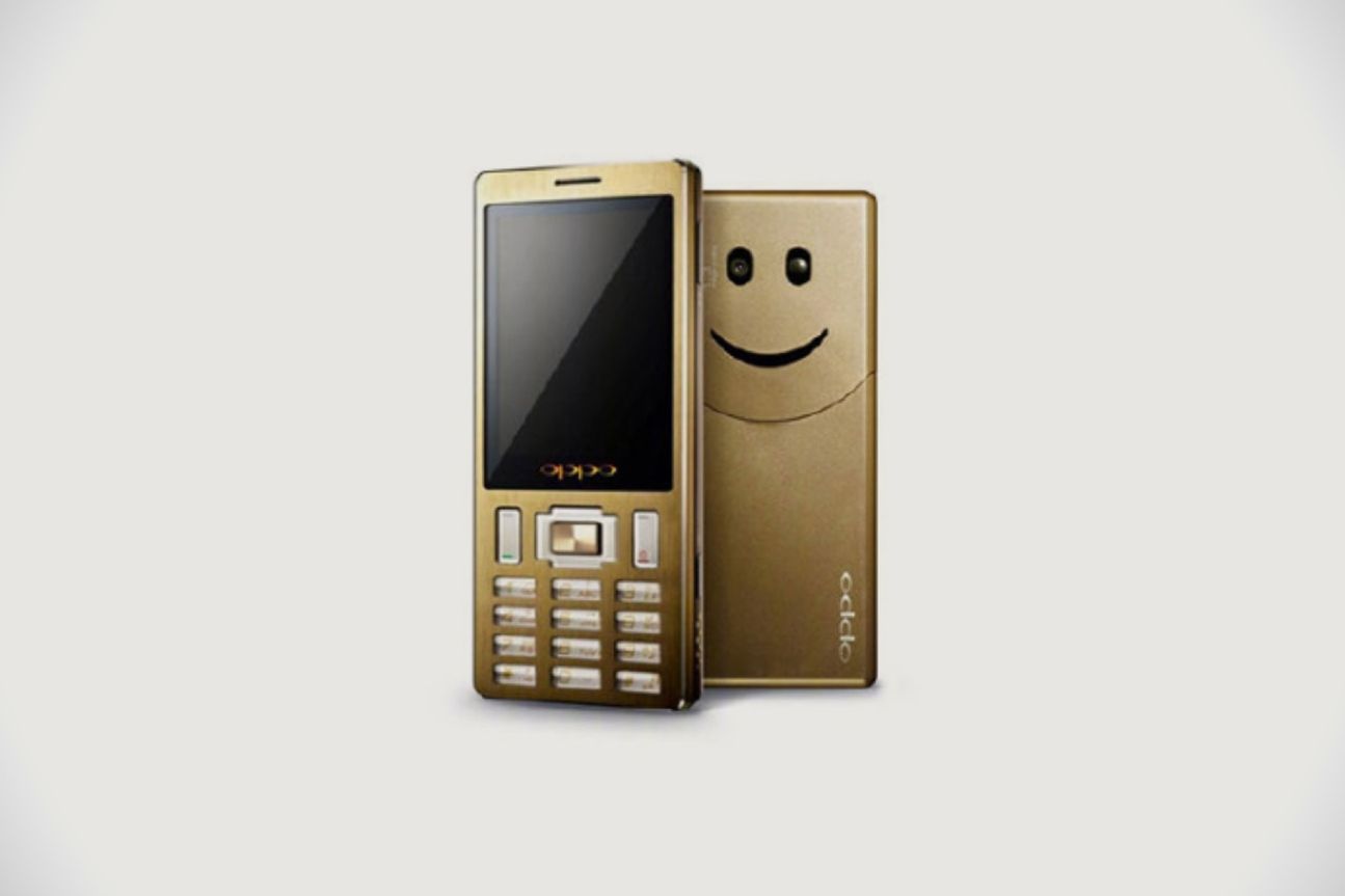 Oppo Smiley Face