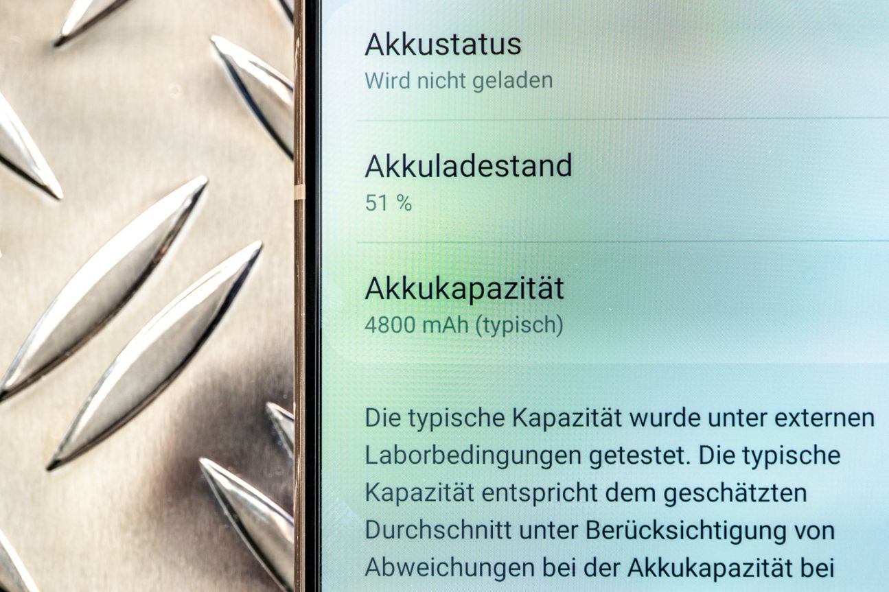 Samsung Galaxy S21 Plus Test Akku