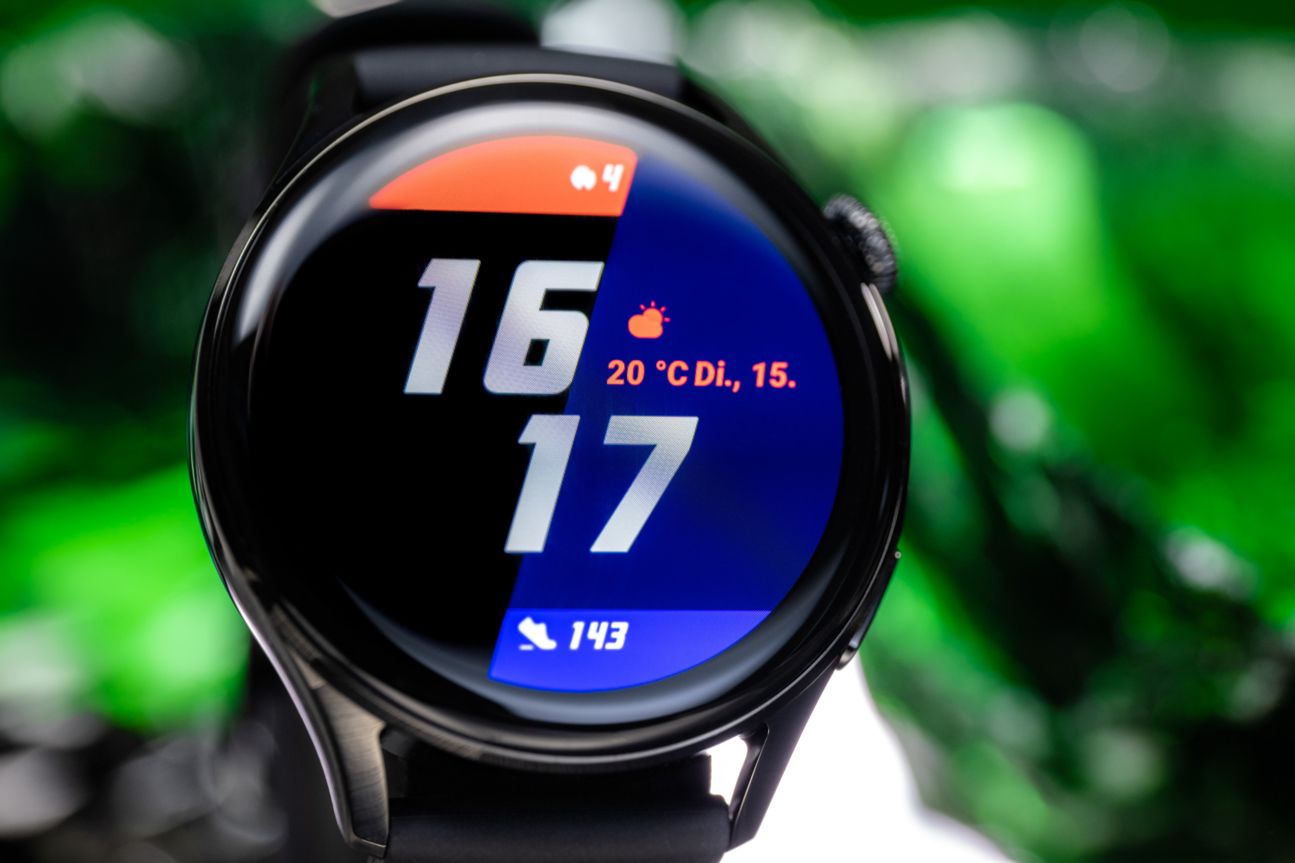 Huawei Watch 3 Test Display