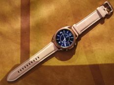 Samsung Galaxy Watch 3 in Mystic Bronze