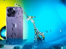 iPhone 14 Pro Max Wasserspritzer